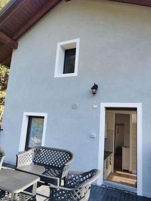 Casa A Zec Lägenhet Cuzzego Exteriör bild