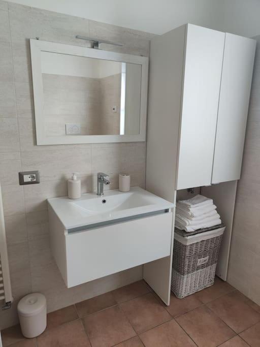Casa A Zec Lägenhet Cuzzego Exteriör bild